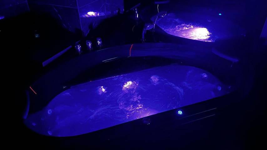 Apartament wakacyjny dla 2 osób, z jacuzzi - 1