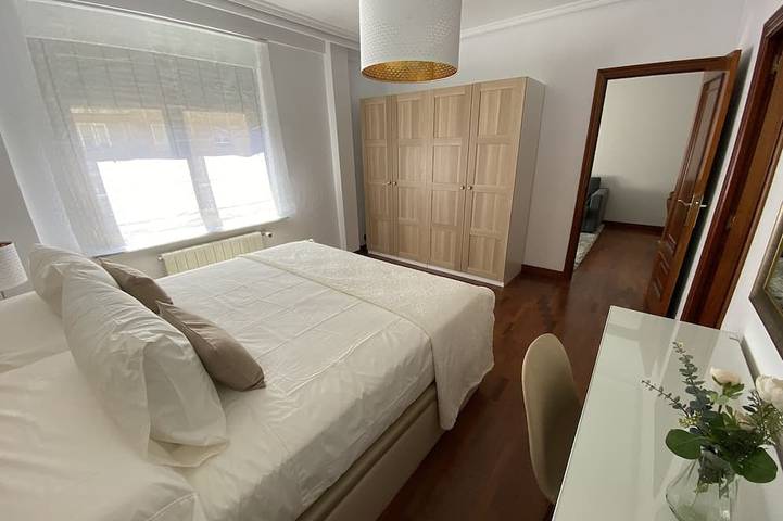 Apartamento entero, Gran Via 50, centro ciudad, aire acondicionado in Centro de Salamanca, Salamanca
