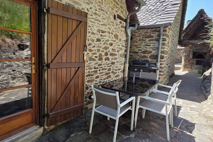 Location de vacances pour 4 personnes à Vieillevie