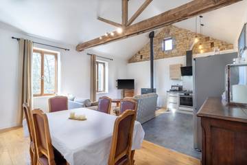 Location De Vacances pour 4 Personnes dans Saint-Martial-d'Albarède, Périgord Vert, Photo 3