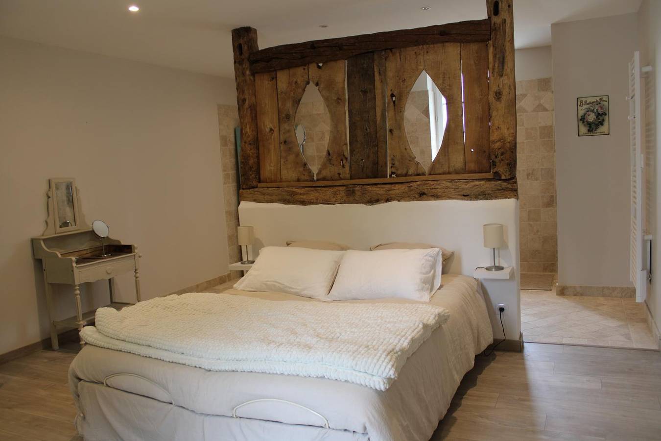 Les 5 Fontaines in Fontclaireau, Charente
