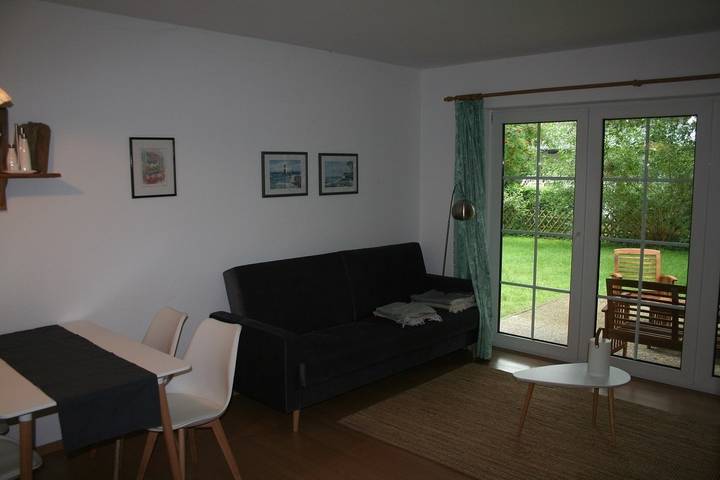 Ferienwohnung für 2 Personen, mit Terrasse in Dierhagen - 2