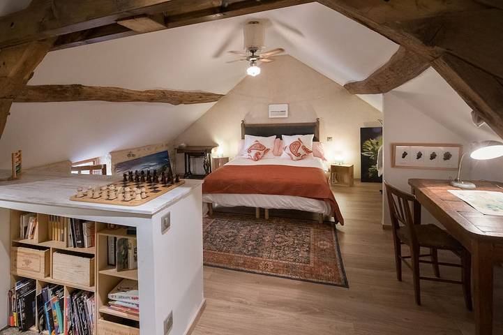 Gîte pour 4 personnes, avec terrasse à Savigny-lès-Beaune - 2