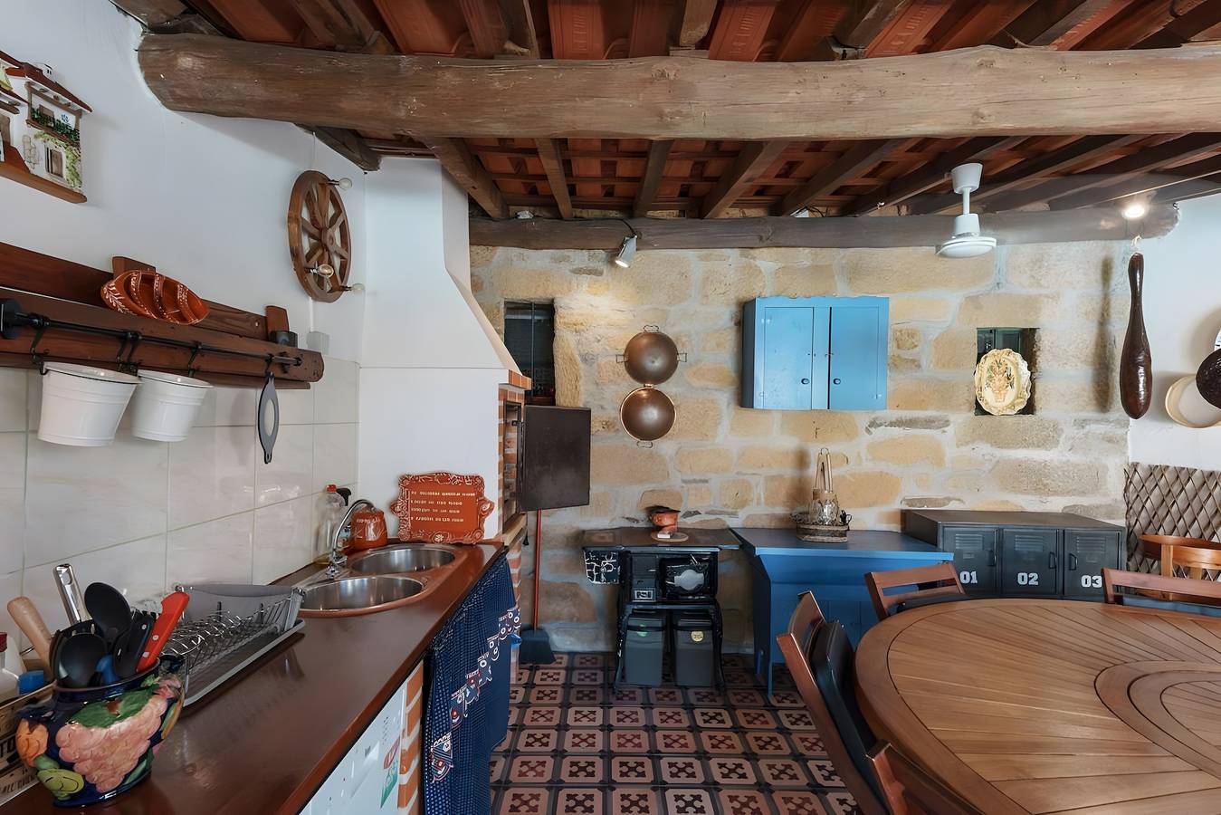 Maison de vacances 'Casa Janja' avec piscine privée, Wi-Fi et climatisation in Armamar, Vallée du Douro