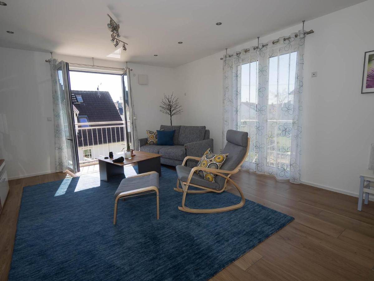 Ganze Wohnung, 16Lilien Apartmentwohnung Gartenblick in Waiblingen, Rems-Murr-Kreis