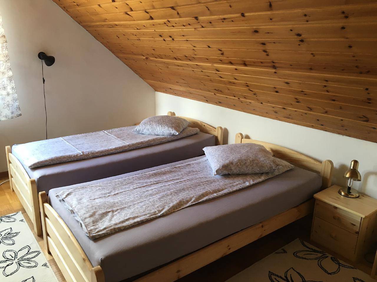 Appartement de vacances entier, Appartement de vacances pour 6 personnes avec jardin in Nuremberg, Frankenalb