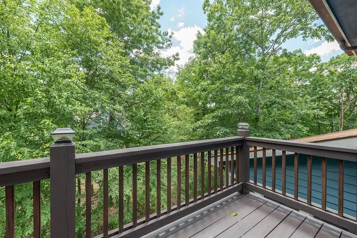 Vacation house for 14 people, with hot tub and balcony as well as pool - 1