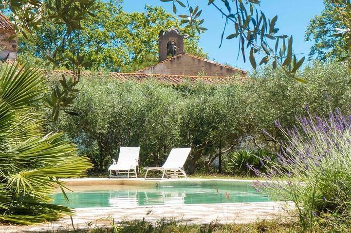 Gîte pour 4 personnes, avec piscine et terrasse ainsi que jacuzzi et jardin, animaux acceptés - 1