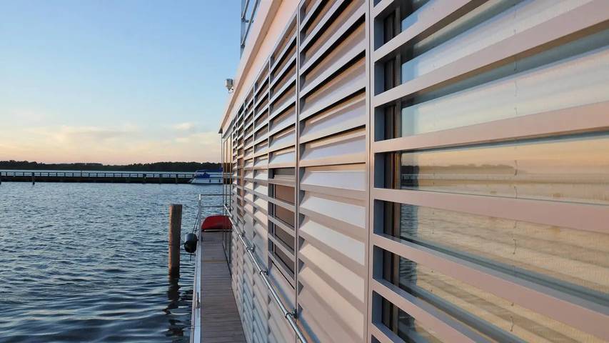 Boot für 5 Personen, mit Terrasse in Ribnitz-Damgarten - 3