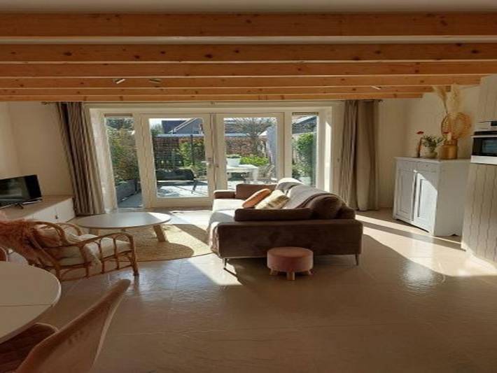 Ferienhaus für 4 Personen, mit Terrasse und Garten sowie Pool, kinderfreundlich in Dirkshorn - 2