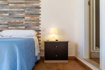 Holiday Apartment for 2 People in Ragusa, Ragusa Province, Photo 4
