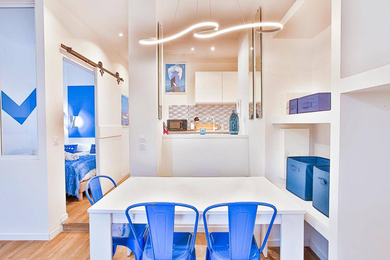 Appartement entier, La Clé Studio Clim, Wifi, Gare et Port à Toulon in Toulon, Côte méditerranéenne (France)