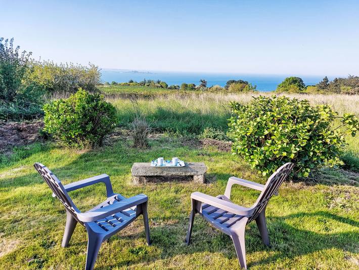 Ferienhaus für 8 Personen, mit Terrasse und Garten