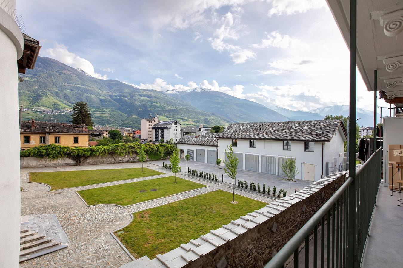 Ganze Wohnung, Apartment 'Appartamento 4' mit Bergblick, Wlan und Klimaanlage in Aosta, Walliser Alpen
