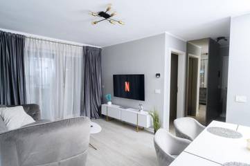 Gîte pour 2 personnes, avec vue et terrasse, animaux acceptés à Brașov
