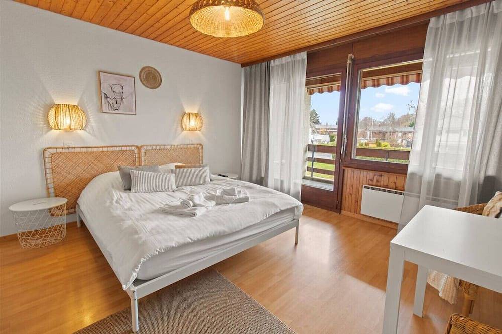 Appartamento intero, Charmant studio avec balcon à 5 min du lac in Delley-Portalban, Lake Murten & Estavayer-le-Lac Region