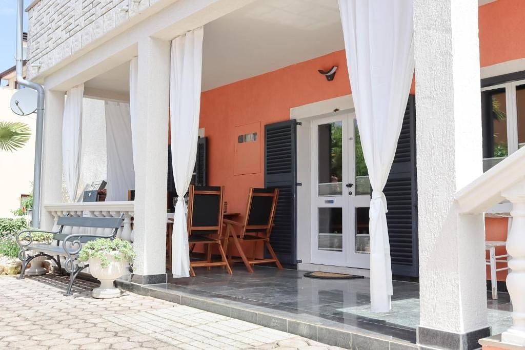 Ganze Wohnung, 4 you app 3 in Mugeba, Porec und Umgebung