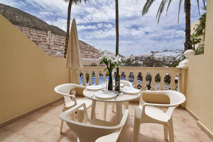 Vakantieappartement voor 3 personen, met zwembad en terras in Los Cristianos