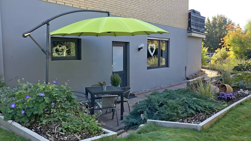 Ferienwohnung für 3 Personen, mit Garten in Scheuerfeld