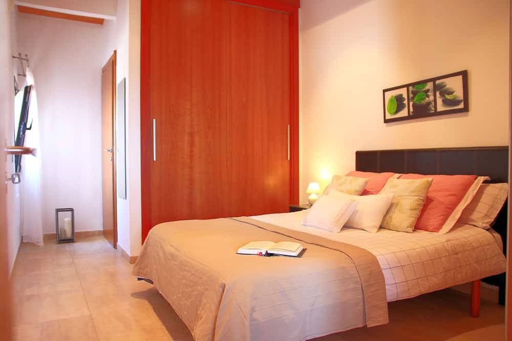 Meerblick, Terrasse, Strandnähe, modern, Klimaanlage, Wifi, einfacher Zugang in S'Illot Cala Morlanda, Manacor