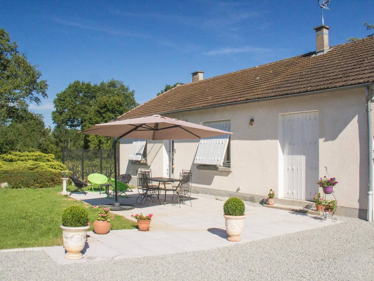 Gîte paisible en Auvergne pour 6 pers., animaux admis in Mazirat, Région de Montluçon