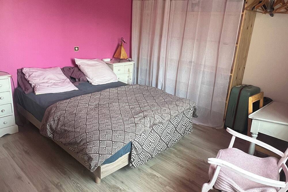 Spacious house near downtown in Remiremont, Región de Épinal