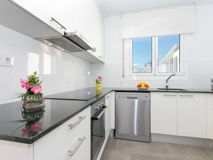 Ferienhaus für 6 Personen, mit Ausblick und Balkon sowie Garten in Roses - 4