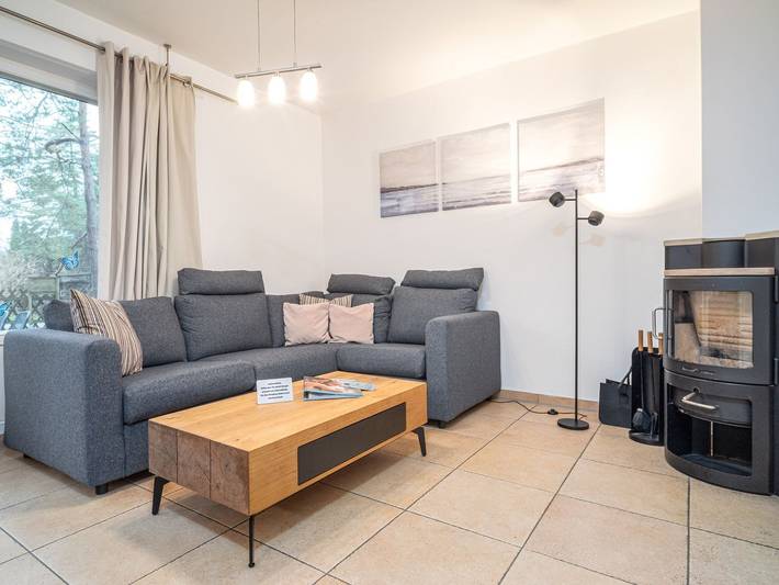 Ferienhaus für 6 Personen, mit Terrasse und Garten in Dierhagen - 2