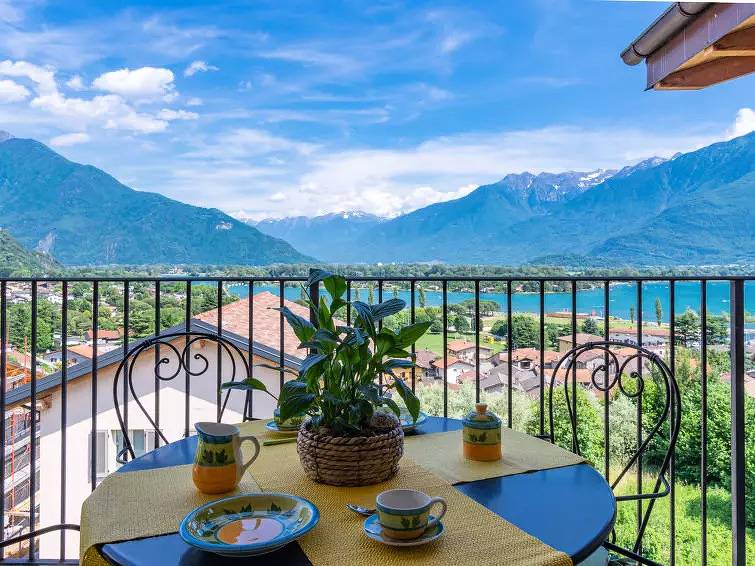 Entire apartment, 2 Rooms 4 People in Gera Lario, Comune di Gera Lario