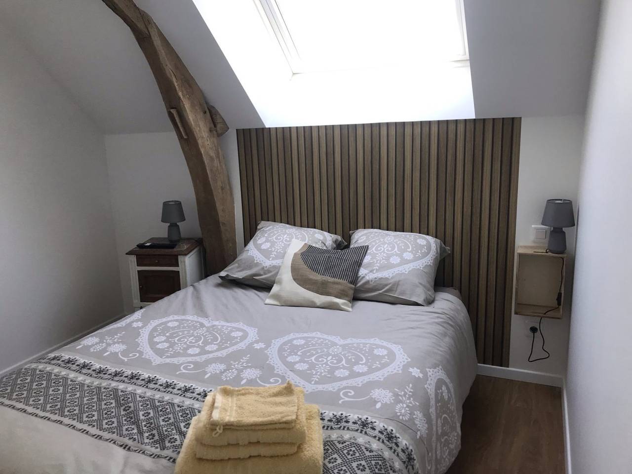 Chambre d'hôtes de la Marchanderie - Le poulailler in Spay, Sarthe