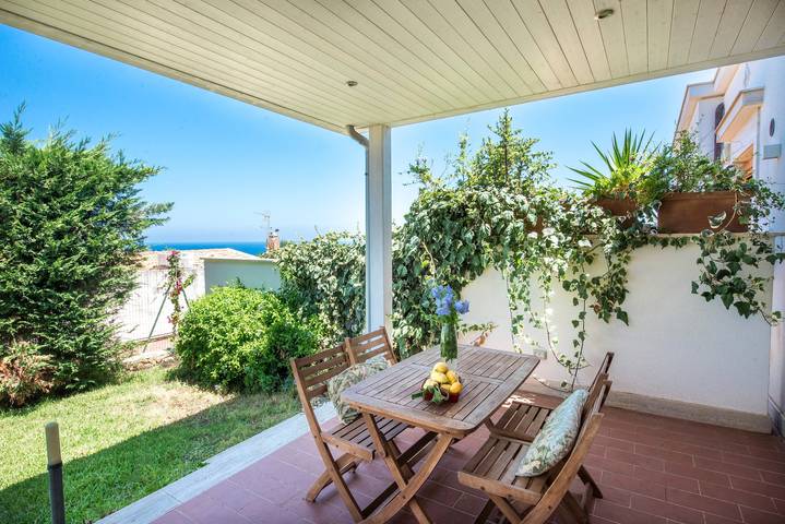 Ferienhaus für 4 Personen, mit Garten