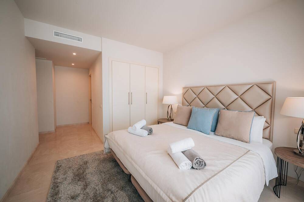 Geheel appartement, Luxury Penthouse Alcazaba Lagoon 622 - Ehhouse in Alcazaba Lagoon, Casares