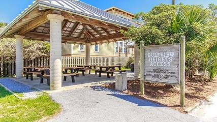 Cabin for 10 Guests in Santa Rosa Beach, Emerald Coast, Picture 4