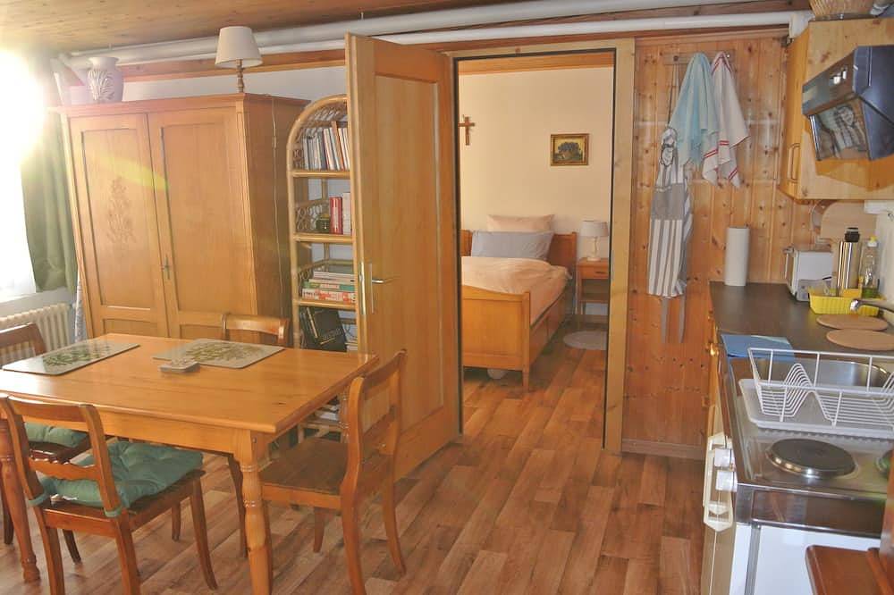 Ganze Wohnung, Ideal für den Sommerurlaub: Zwei-Zimmer-Wohnung in einem Chalet mit Garten und Sauna in Brienz, Verwaltungskreis Interlaken-Oberhasli