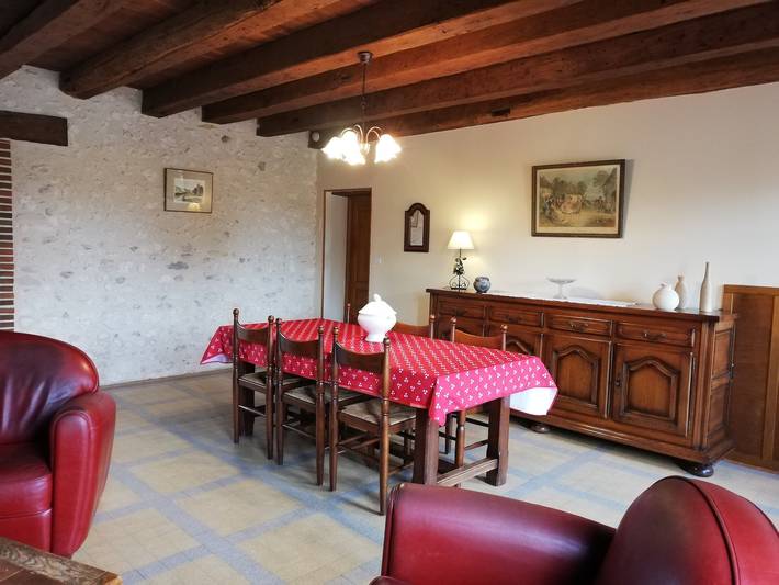 Gîte pour 6 personnes, avec jardin, animaux acceptés dans Saint-Amand-Montrond - 3