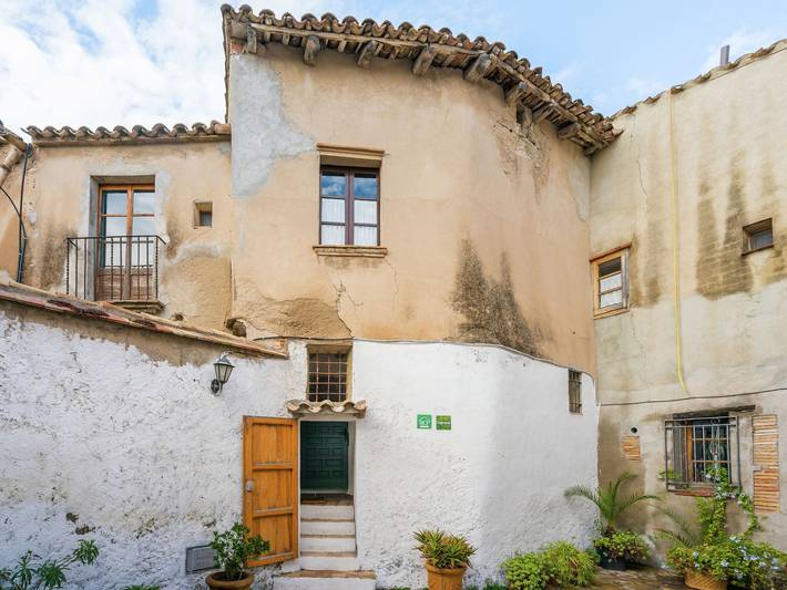Casa rural para 6 personas, con Balcón además de Terraza y Jardín en Alt Penedès