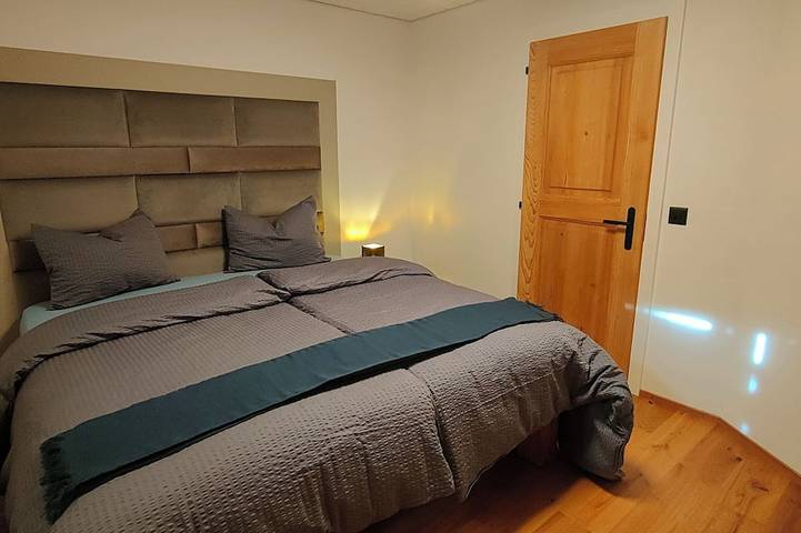 Ganze Wohnung, Casa Suvita / Alpine Luxury Apartment in Mundaun, Obersaxen-Mundaun