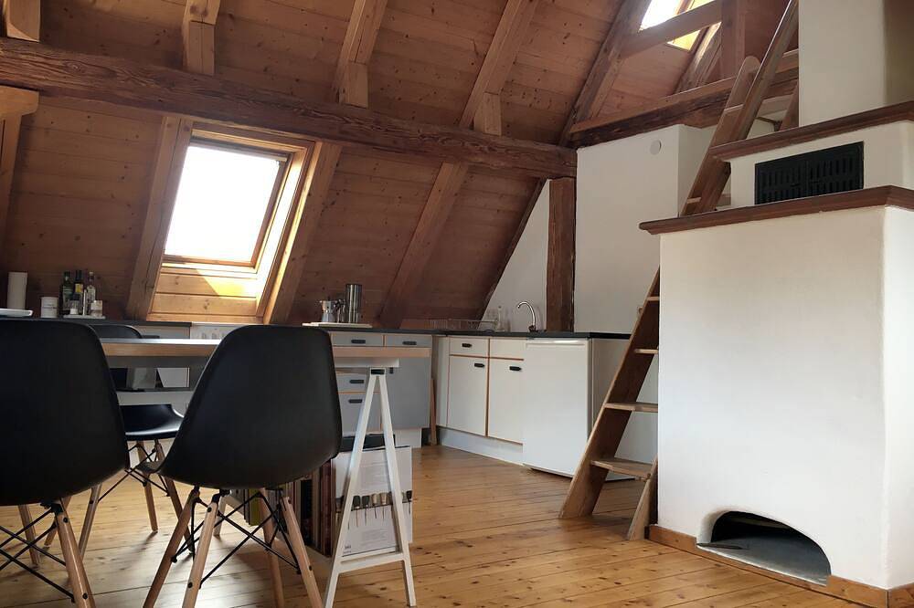 Ganze Wohnung, Gemütliches Maisonette-Studio in alter Scheune in Schwäbisch Gmünd, Erlebnisregion Ostalb region