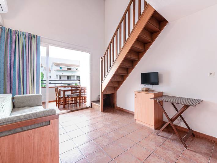 Gîte pour 6 personnes, avec piscine et balcon à San-Nicolao - 2