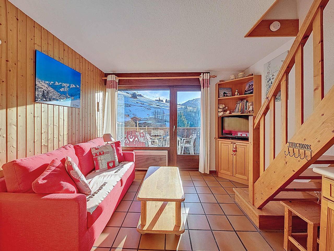Entire apartment, La Clusaz: Cozy apartment for 4 - Pets allowed in La Clusaz, Annecy region