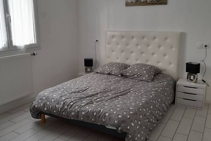 Location de vacances pour 5 personnes, avec jardin et terrasse à Plonéour-Lanvern - 2