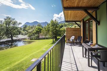Ferienwohnung für 4 Personen, mit Garten und Sauna sowie Seeblick am Luganersee