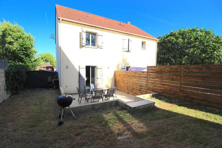 Appartement de vacances pour 6 personnes, avec jardin