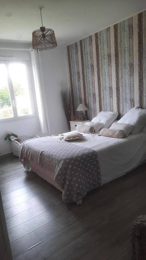 Gîte pour 6 personnes, avec terrasse à Montgivray - 3