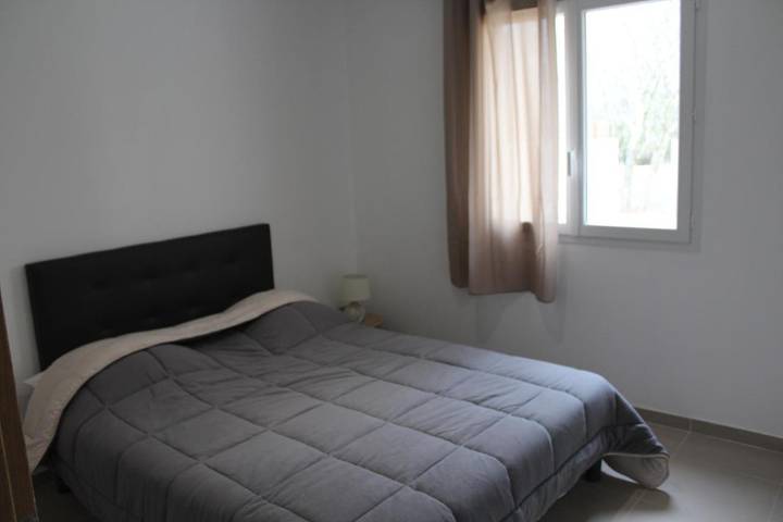 Location de vacances pour 4 personnes, avec terrasse et piscine à Vogüé - 4