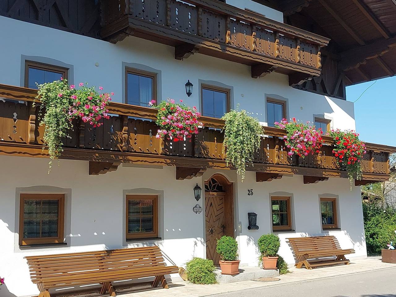 Moierhof - Doppelzimmer Kälberblick ca. 14m² für 2 Pers. in Grassau, Chiemsee