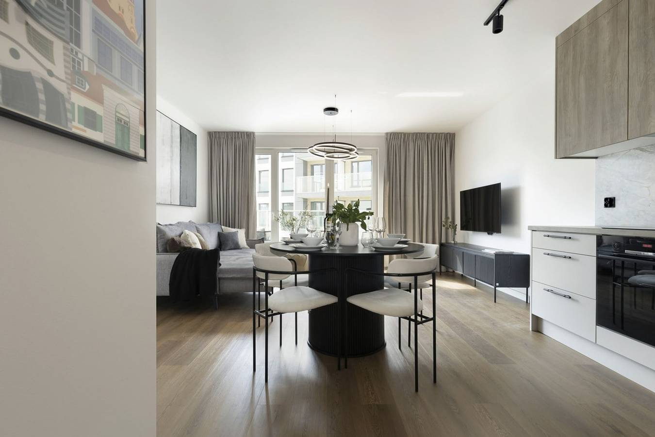 Ganze Wohnung, Ferienwohnung für 7 Personen mit Terrasse in Danzig, Dreistadt