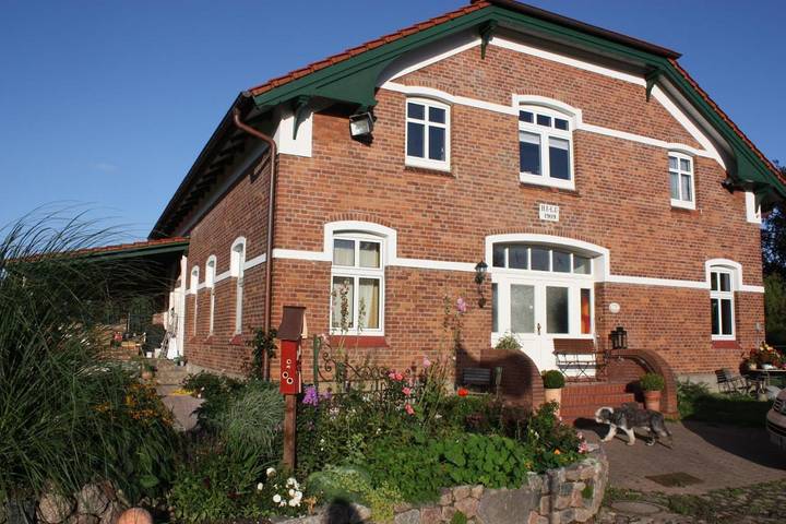 Ferienwohnung für 4 Personen, mit Terrasse und Sauna, mit Haustier in Süsel