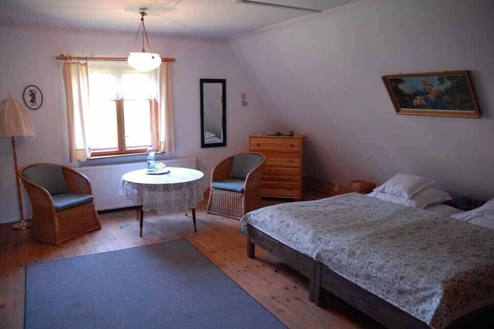 Beautiful & rustic Silesian farmhouse in Lądek-Zdrój, Sudeten (Polen)