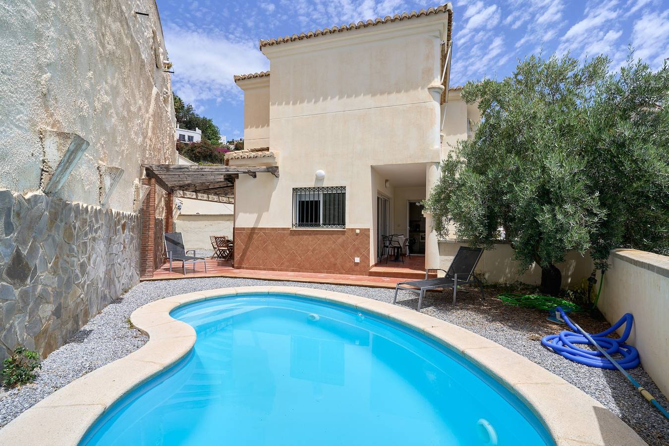 Casa Mamá: Meerblick, privater Pool & WLAN an der Costa Tropical in Playa San Cristobal, Almuñecar